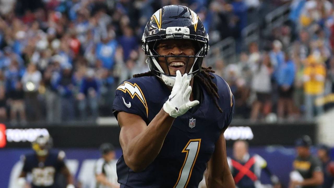 GM Los Angeles Chargers Tegaskan Quentin Johnston Tidak Akan Ditukar