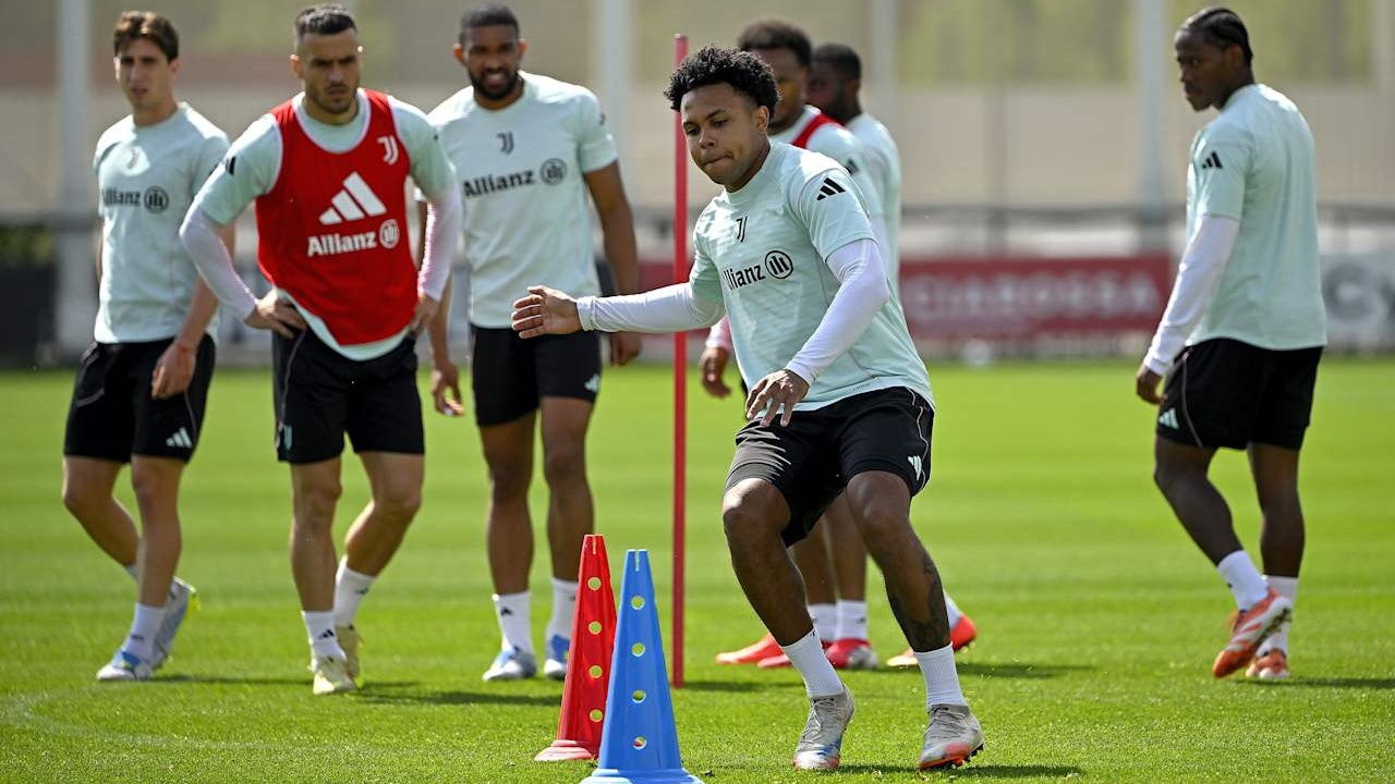 Kembali Tersedia, Weston McKennie Diharapkan Starter Lawan Bologna