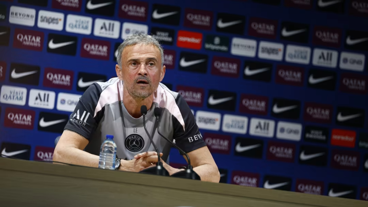 Luis Enrique: Kemenangan Adalah Kewajiban Bagi PSG