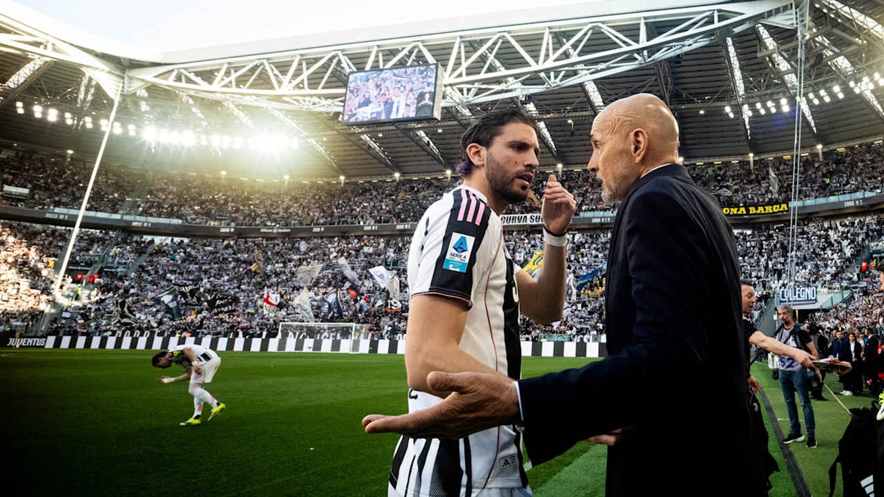 Manuel Locatelli Akui Sempat Tak Akrab dengan Luciano Spalletti