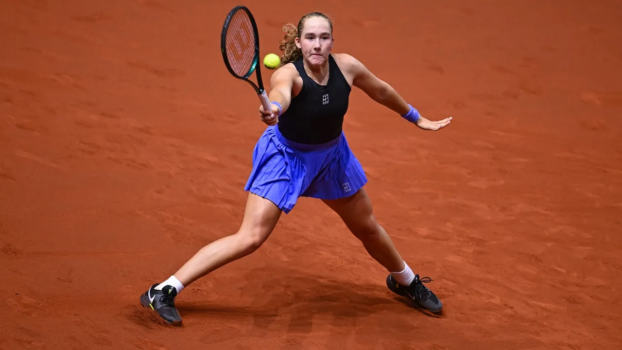 Mirra Andreeva Pertahankan Dominasi Atas Iga Swiatek Di Stuttgart