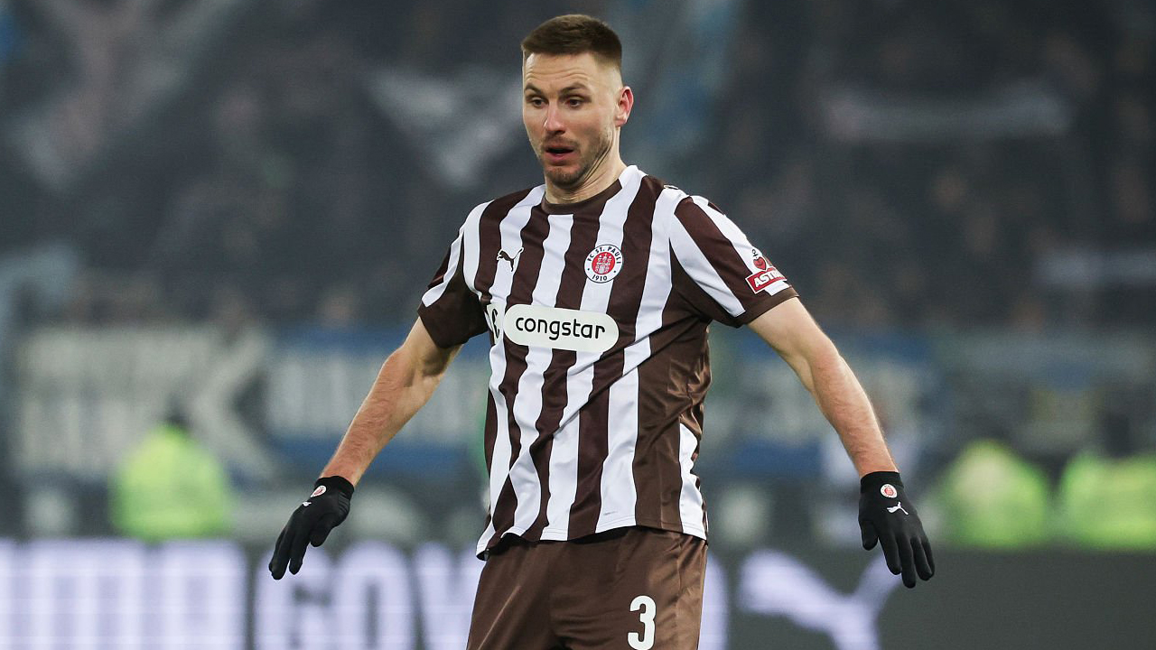 Momen Spesial Karol Mets Berujung Pahit, Kemenangan St Pauli Buyar