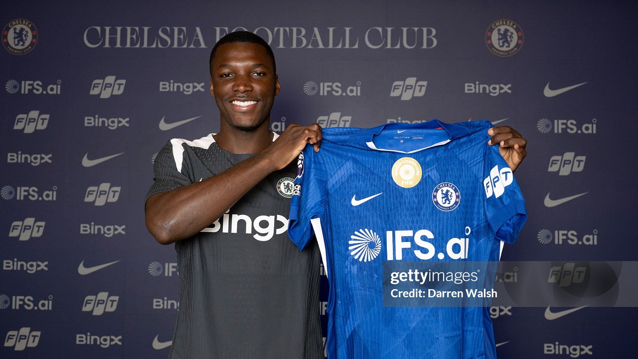 Resmi Perpanjang Kontrak, Moises Caicedo Ingin Jadi Legenda Chelsea