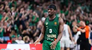 Sylvain Francisco Merasa Layak Mendapatkan Gelar MVP EuroLeague