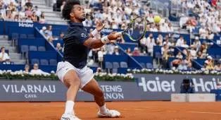 Arthur Fils Bendung Langkah Rafael Jodar Menuju Final Di Barcelona