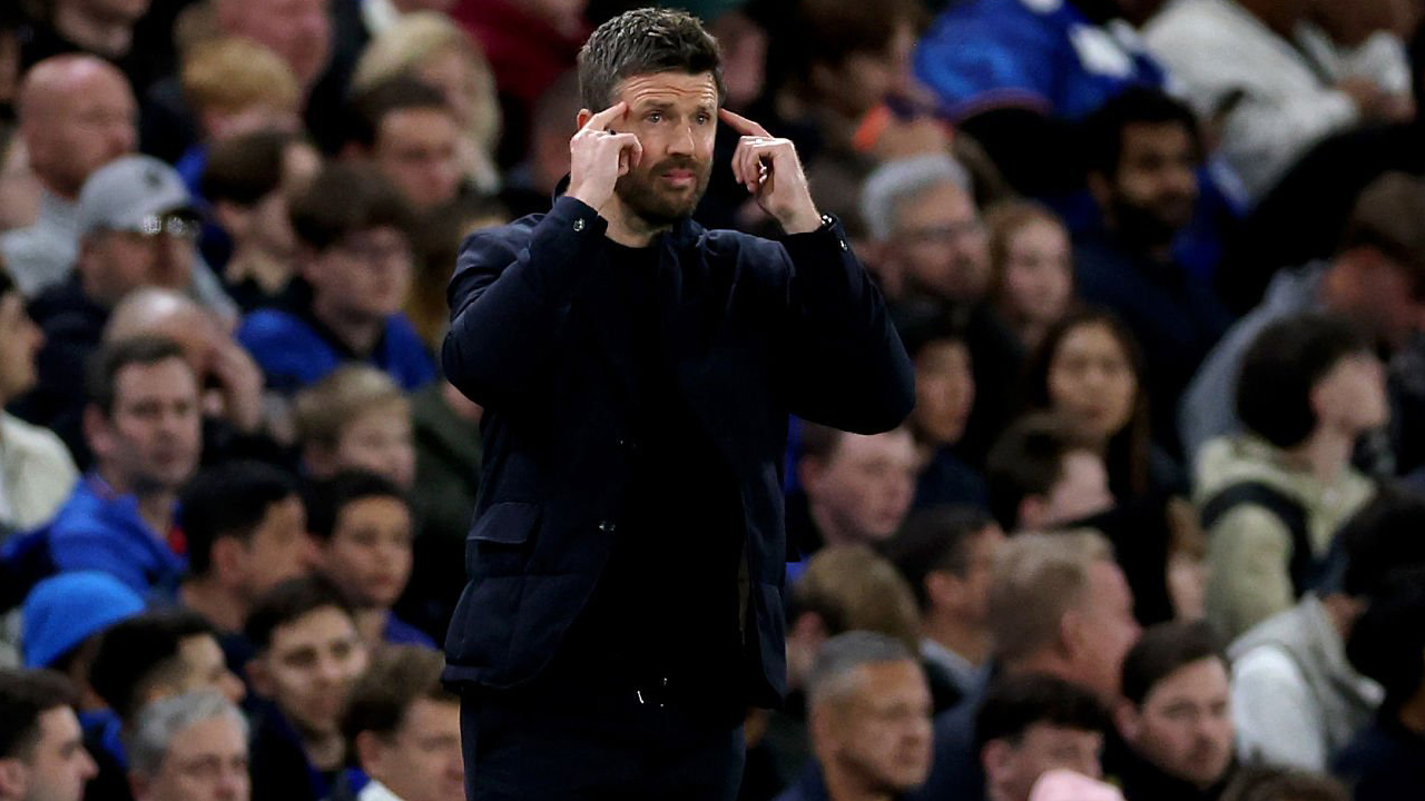 Bangkit dari Kekalahan, Michael Carrick Puas MU Tumbangkan Chelsea