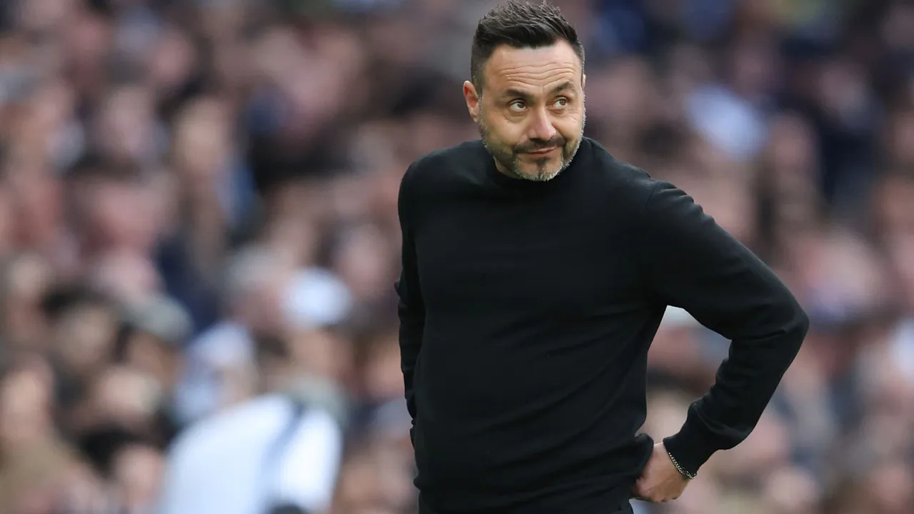 Blunder Kevin Danso Jadi Sorotan, Roberto De Zerbi Tetap Beri Pembelaan