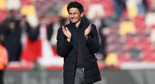 Ditahan Fulham, Keith Andrews Nilai Brentford Pantas Menang