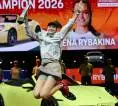 Elena Rybakina Angkat Trofi Kemenangan Di Stuttgart