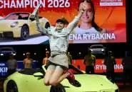 Elena Rybakina Angkat Trofi Kemenangan Di Stuttgart