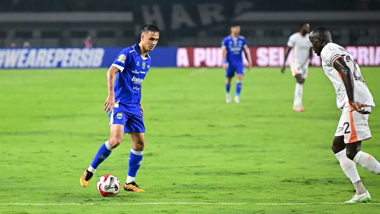 Wing back Persib, Eliano Reijnders