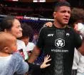 Gilbert Burns Umumkan Pensiun Usai Kalah KO di UFC Fight Night Winnipeg