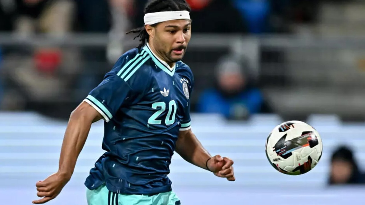 Nagelsmann Sesalkan Cedera yang Dialami Serge Gnabry Jelang Piala Dunia