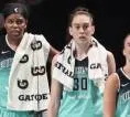 New York Liberty Ikat Tiga Bintang Utama dengan Kontrak Baru