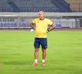 Pelatih Persib Ingatkan Dewa United Punya Banyak Ancaman