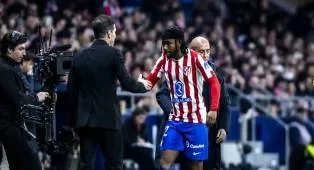 Simeone Jelaskan Alasan Mengganti Lookman di Final Copa del Rey