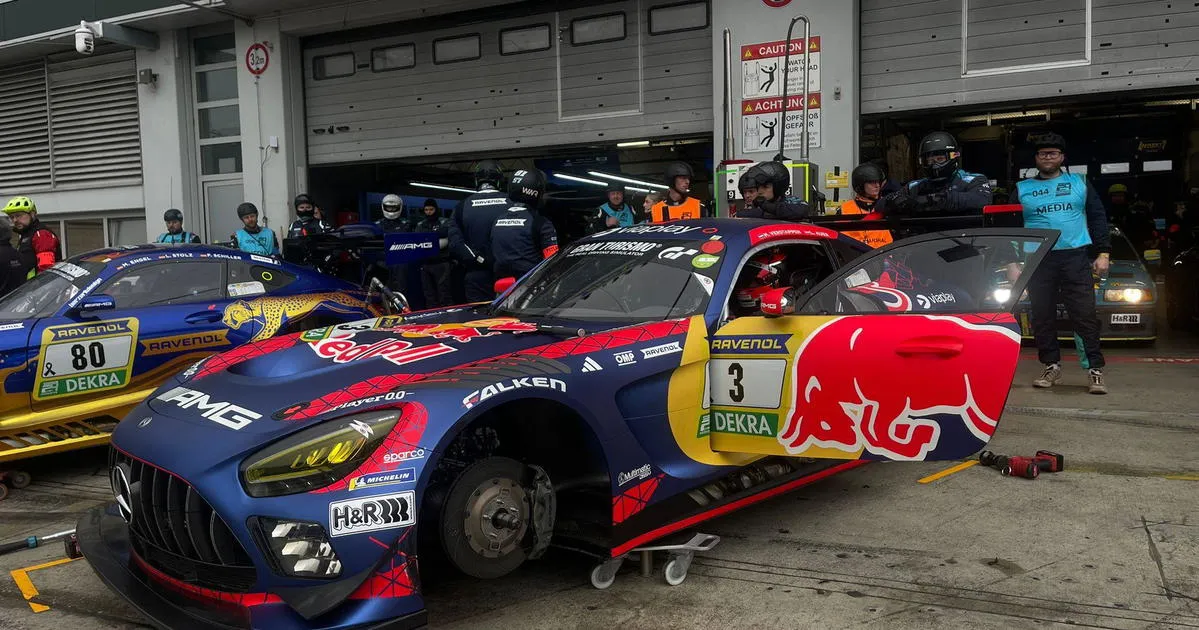 Verstappen Gagal Masuk 10 Besar di Kualifikasi Nordschleife - sumber: (racingnews365)