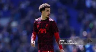 Aston Villa Gaspol Kejar Curtis Jones dari Liverpool