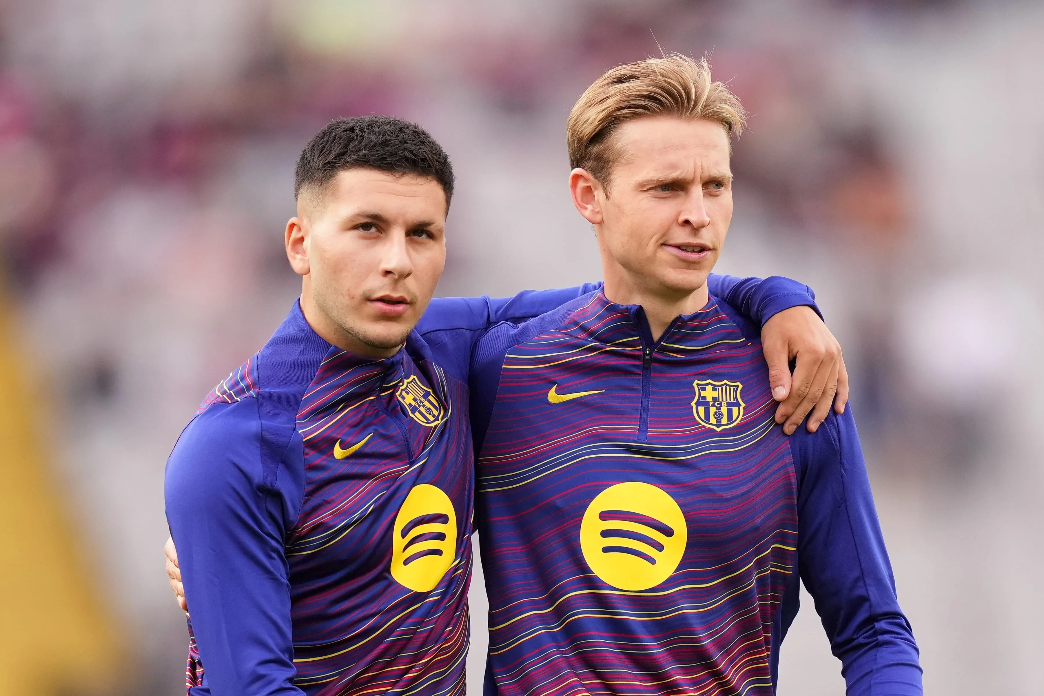 Barcelona Pertimbangkan Tambah Dua Pemain dalam Tukar Bastoni - sumber: (footballespana)