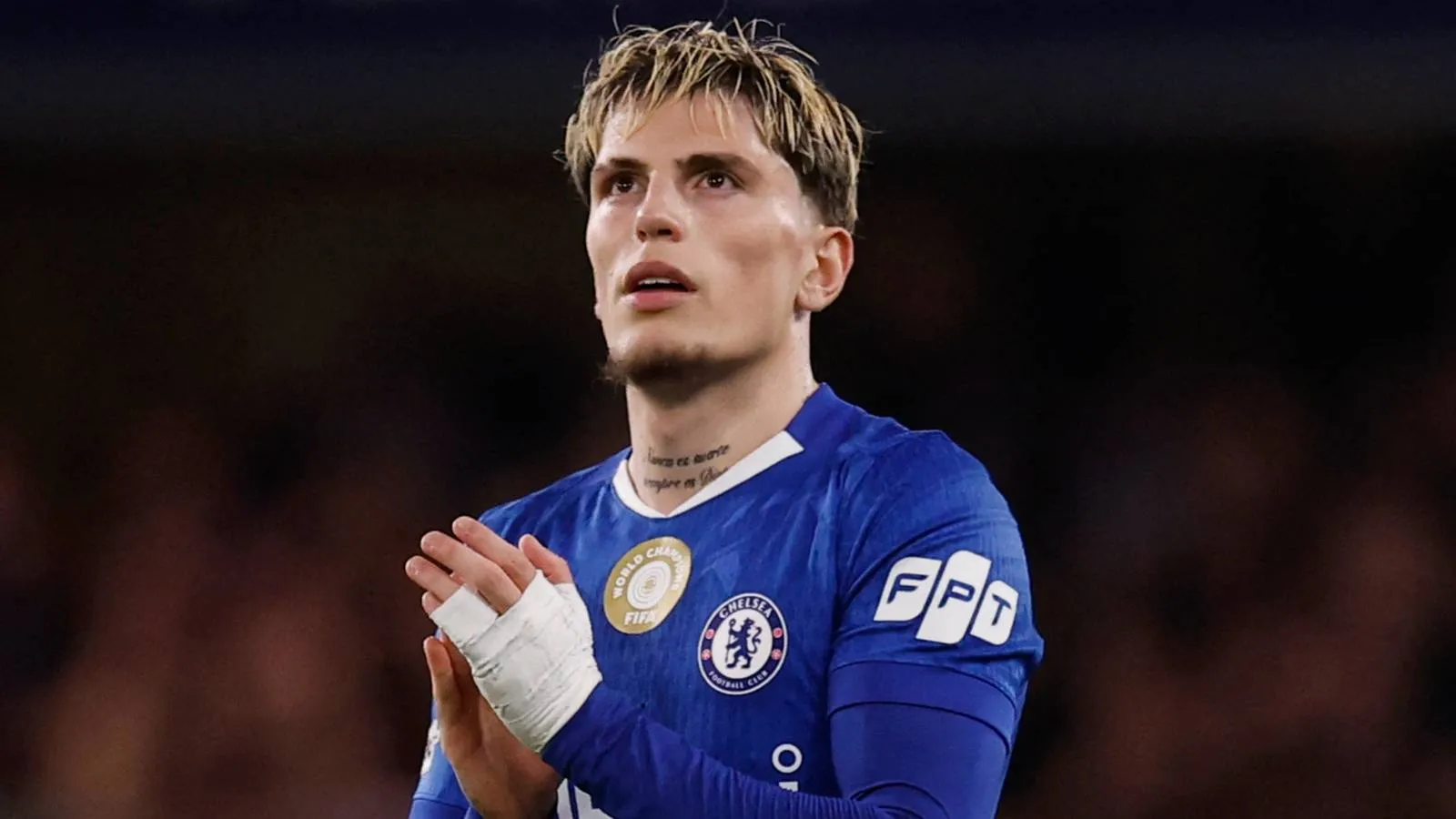 Chelsea Putuskan Jual Pemain Usai Penampilan Lawan Man Utd - sumber: (givemesport)