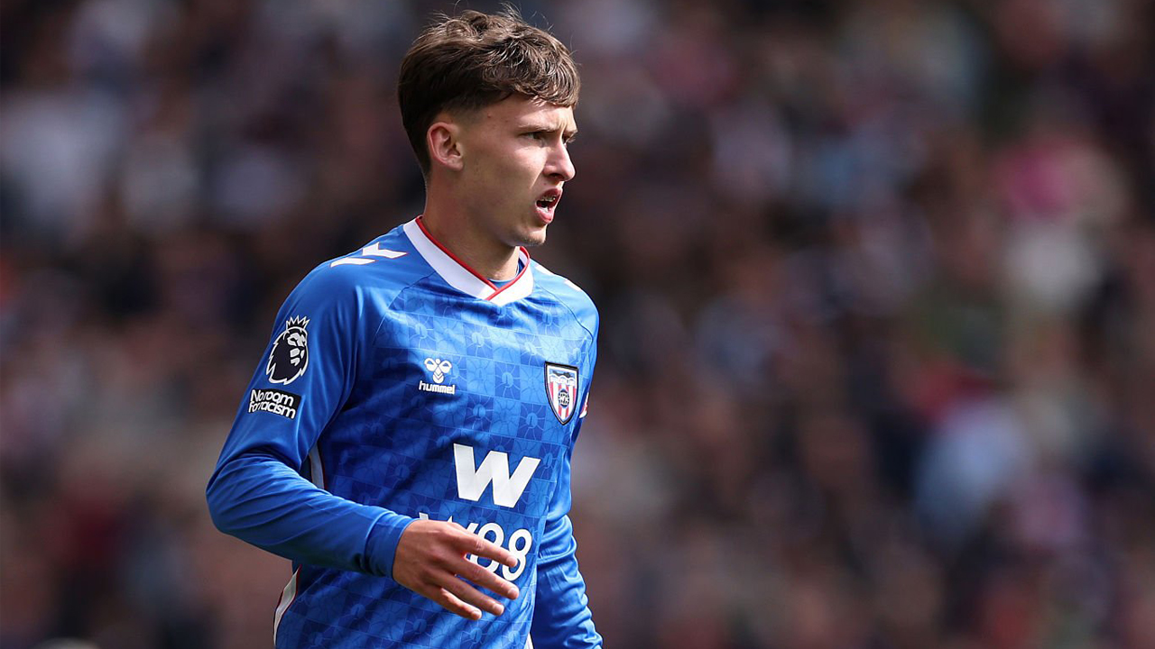 Chris Rigg Bangga Cetak Gol Debut, Tapi Kecewa Sunderland Kalah Dramatis