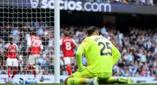 Donnarumma Dikritik Usai Blunder di Laga Arsenal