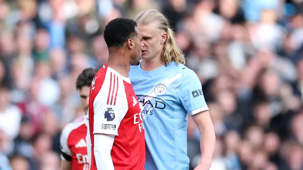 Gabriel Beruntung Tak Kena Kartu Merah, Kata Eks Wasit Liga Inggris