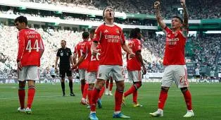 Hidupkan Harapan Juara, Benfica Taklukkan Sporting CP 2-1
