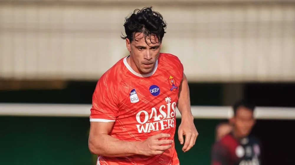 Iker Guarrotxena Tekad Bawa Persijap Keluar dari Ancaman Degradasi - sumber: (ileagueid)