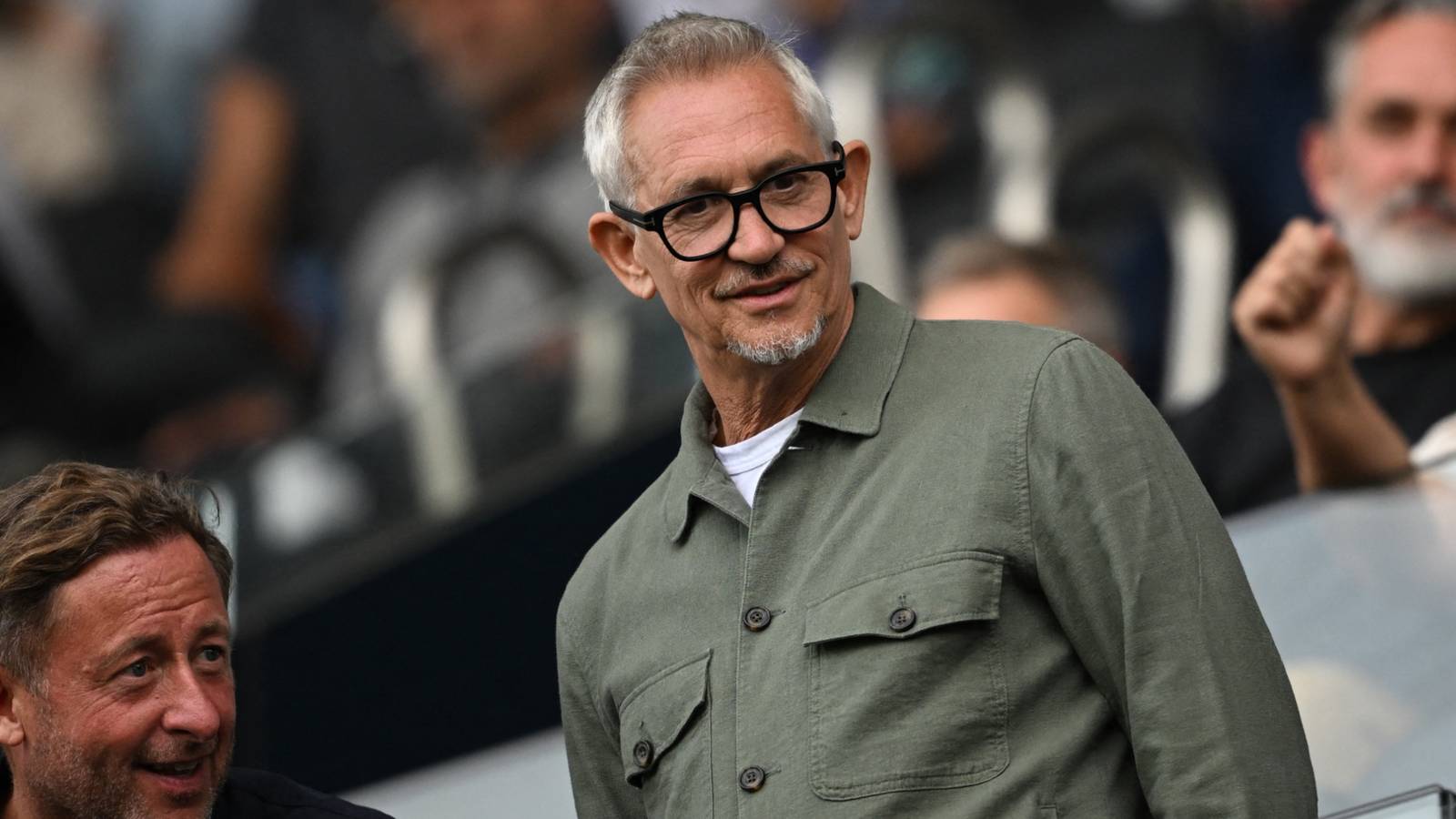 Lineker Prediksi Tottenham, West Ham, dan Forest Terancam Degradasi
