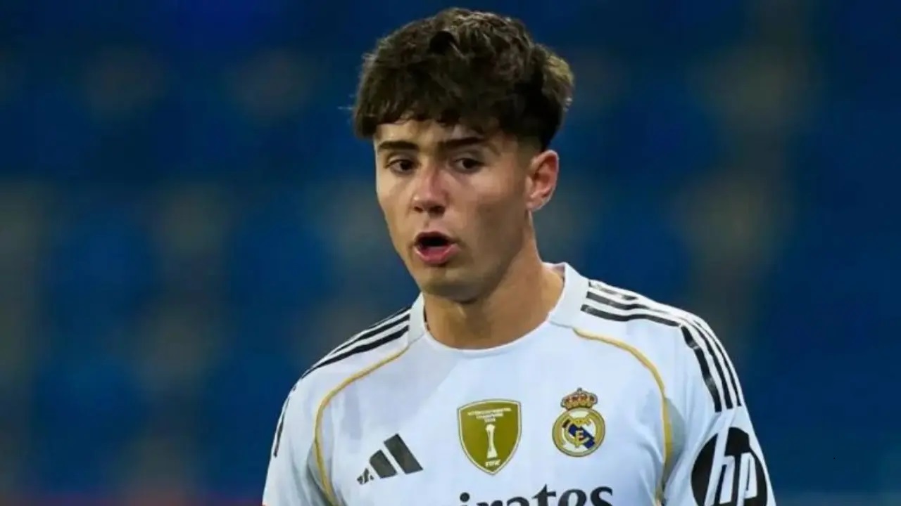 Matteo Moretto Ungkap Kendalam AC Milan Datangkan Victor Valdepenas