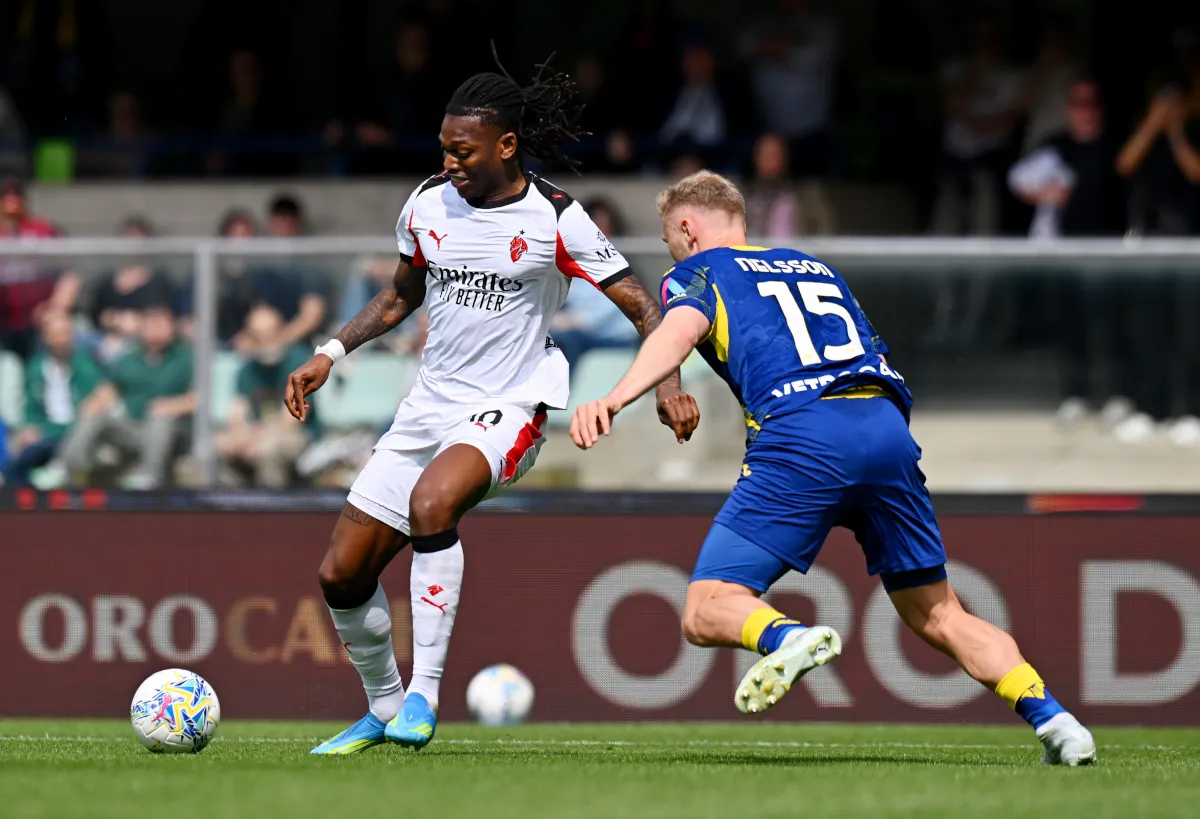 Milan Tundukkan Verona 1-0: Leao Bersinar, Maignan Gemilang - sumber: (footballitalia)