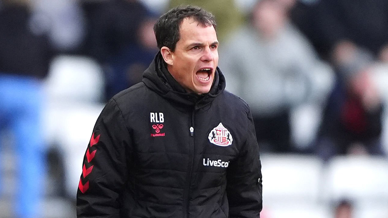 Regis Le Bris Kecewa Usai Sunderland Kalah Dramatis dari Aston Villa