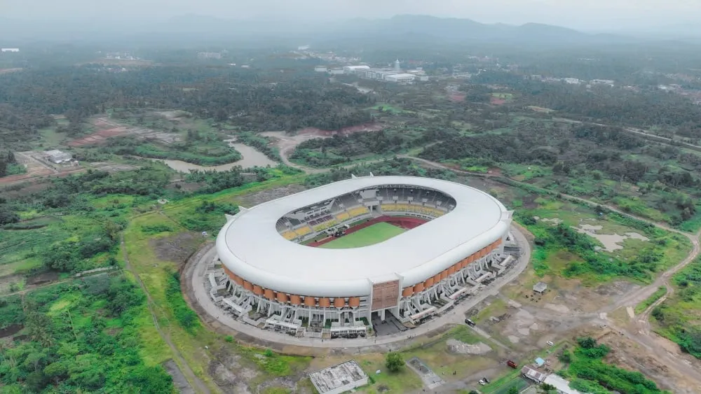 Riekerink: Laga Tanpa Penonton Melawan Persib Bukan Masalah Besar - sumber: (ileagueid)