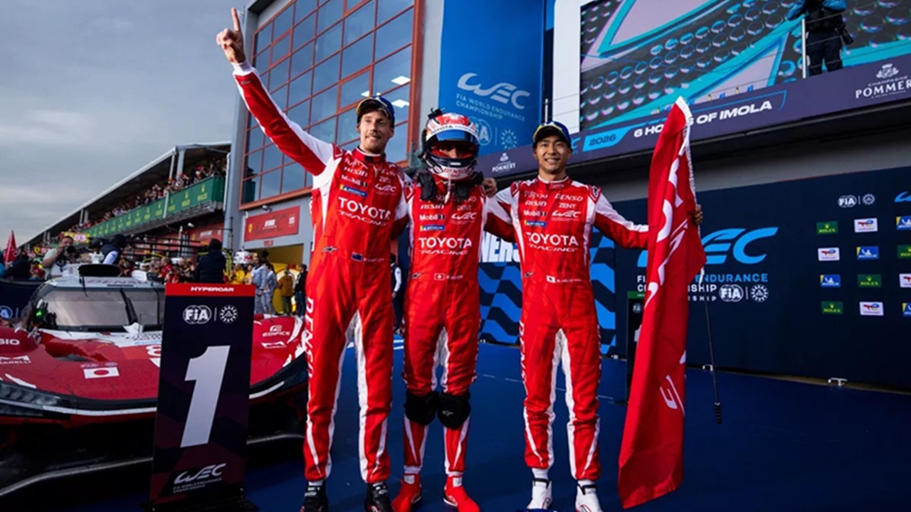 Sebastian Buemi Antarkan Toyota Permalukan Ferrari di Sirkuit Imola