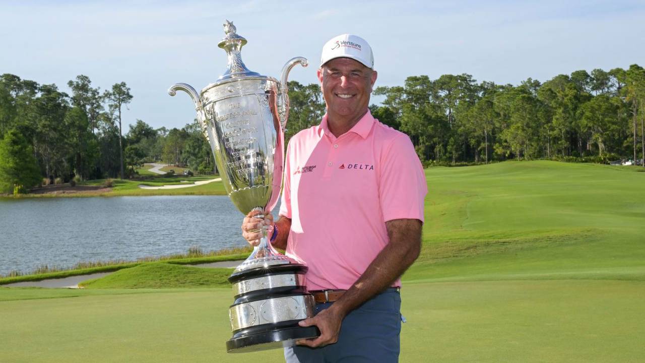 Stewart Cink Dominasi Turnamen Senior PGA Championship di Bradenton