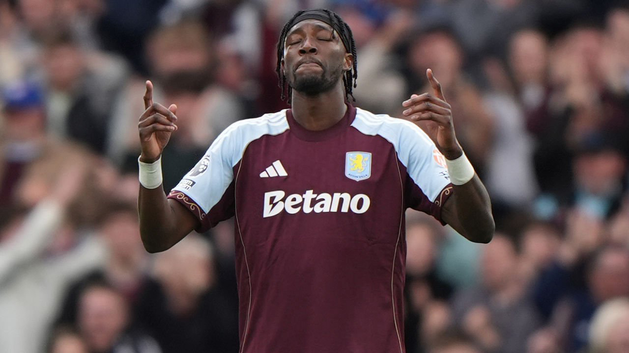 Villa Menang Dramatis, Tammy Abraham Ungkap Momen Kunci di Akhir Laga