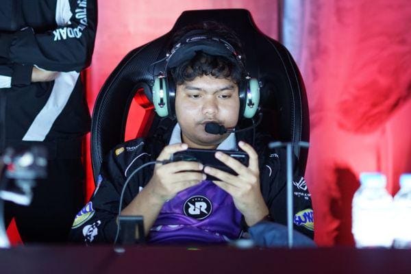 Week 4 MPL ID S17: RRQ Hoshi Masih Tanpa Kemenangan