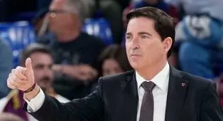 Xavi Pascual Fans Penuhi Palau Jelang Lawan Red Star
