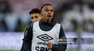 Bournemouth Siap Jual Eli Junior Kroupi di Musim Panas