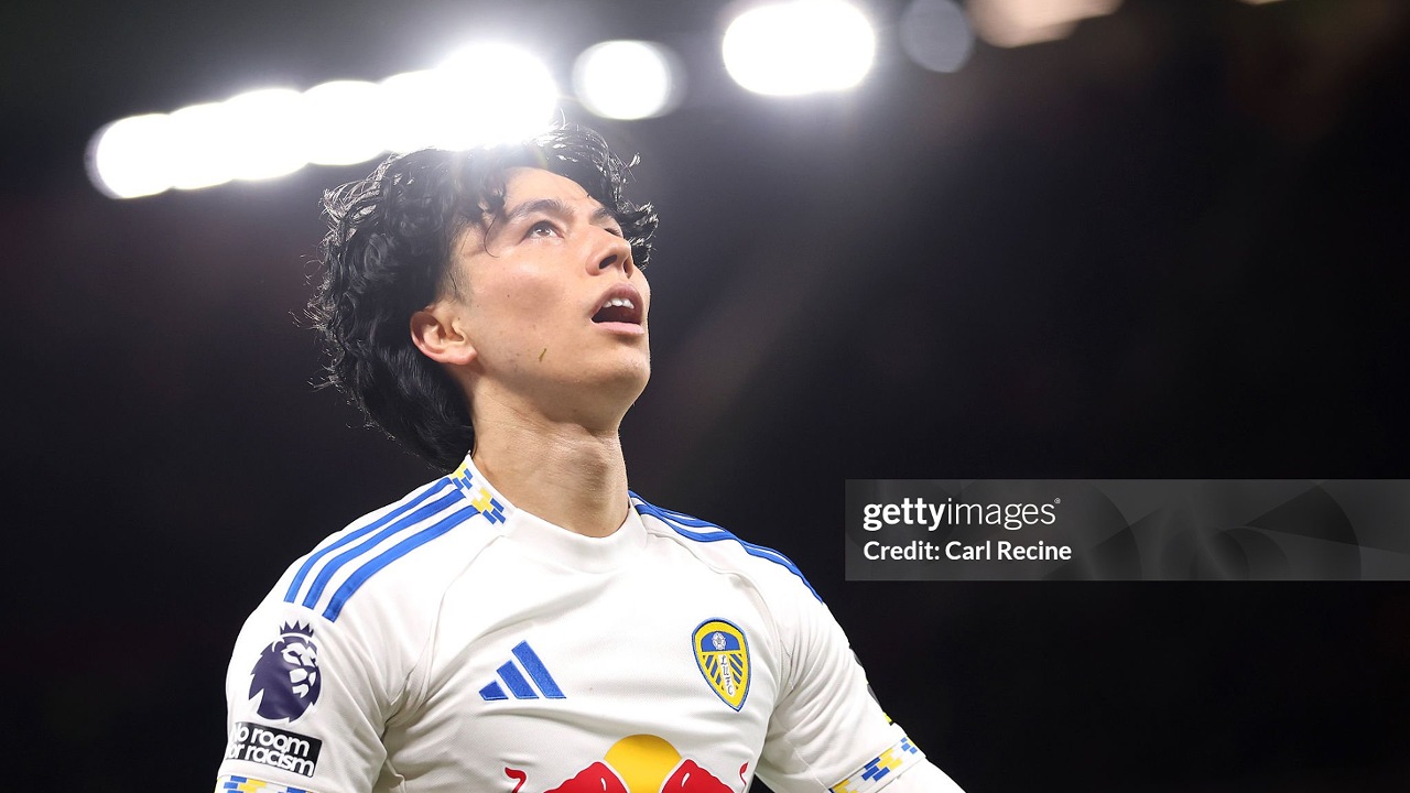 Daniel Farke Ingin Pertahankan Ao Tanaka di Leeds United