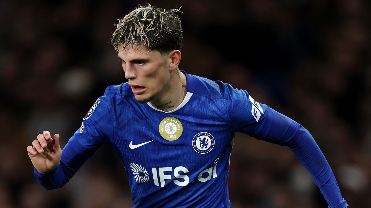 Dengar Fans Chelsea, Nicky Butt Ungkap Sifat Asli Alejandro Garnacho