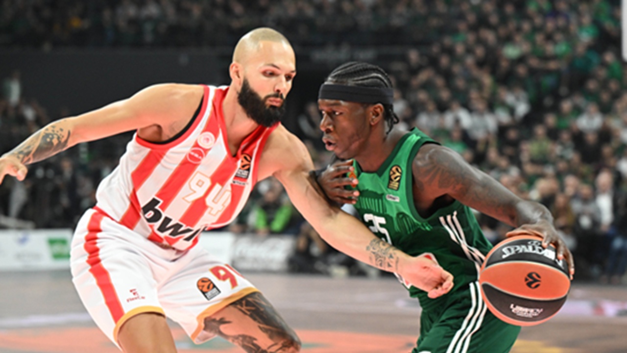 Evan Fournier Membela Sasha Vezenkov dari Kritikan Kendrick Nunn