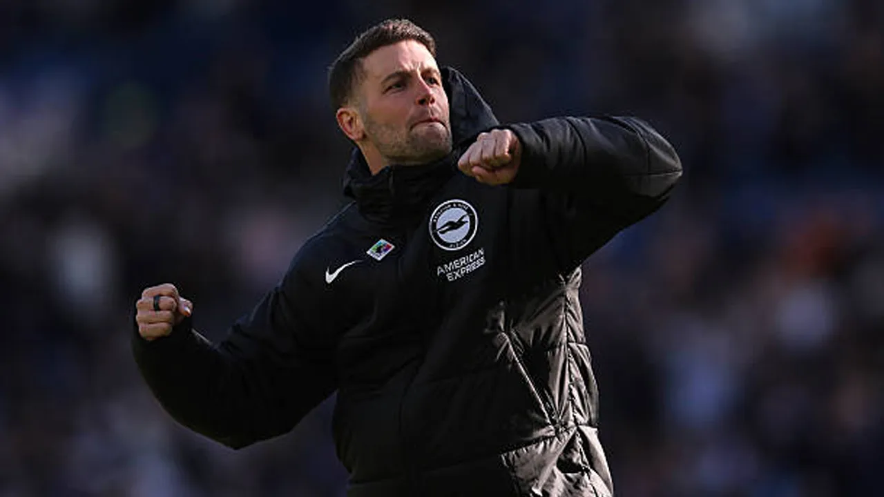 Fabian Hurzeler Dorong Brighton Manfaatkan Laga Lawan Chelsea untuk Berkembang