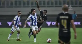 Imbang Melawan Dewa United, Persib Terancam Kehilangan Posisi Puncak