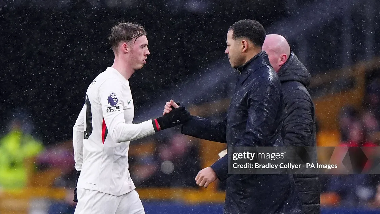 Liam Rosenior Bantah Klaim Cole Palmer soal Liga Champions