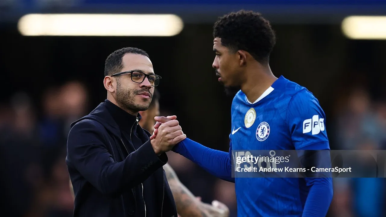 Liam Rosenior jelaskan respons Wesley Fofana usai ditarik keluar