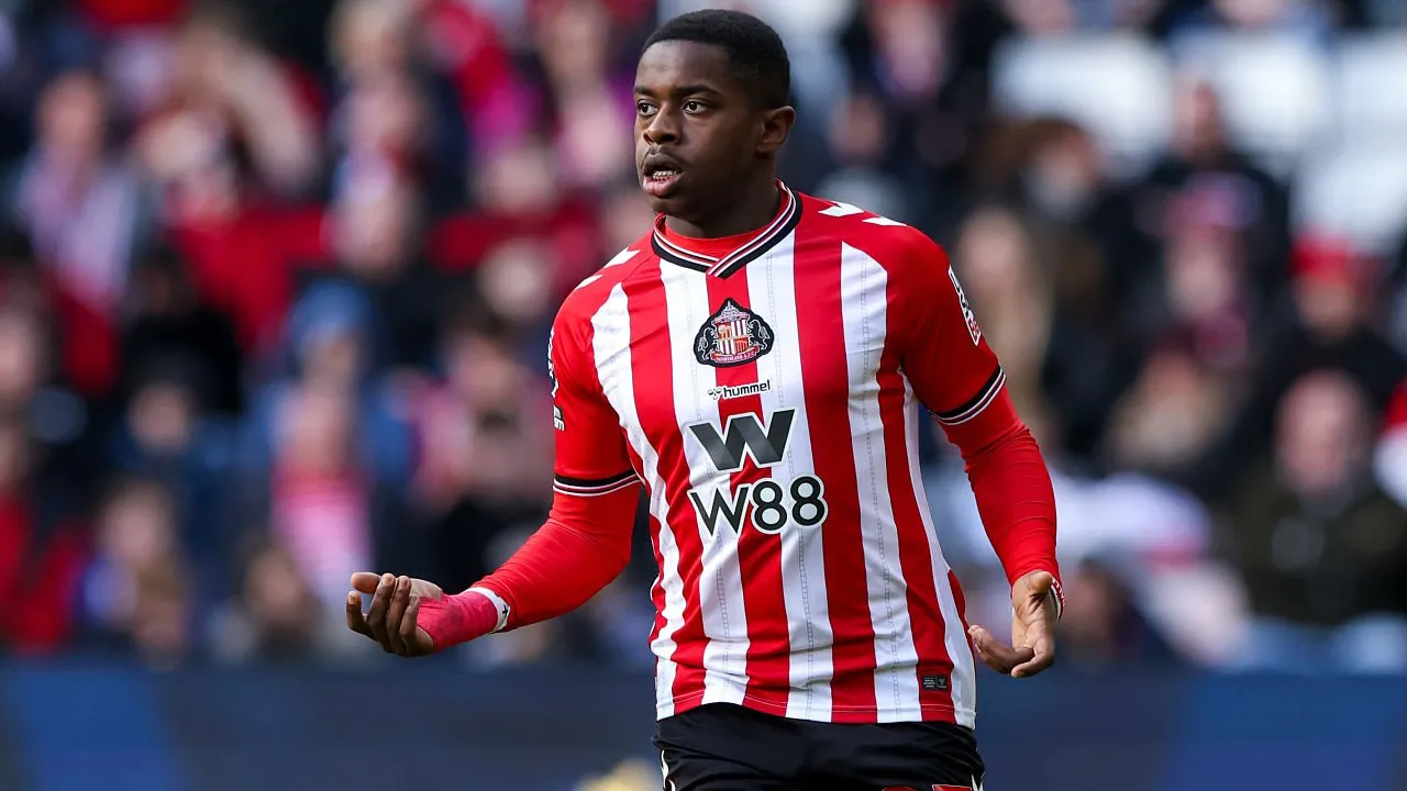 Manchester United Unggul dari Chelsea dalam Perburuan Noah Sadiki