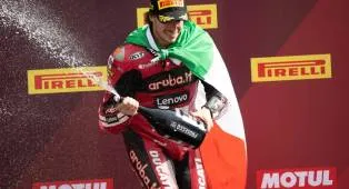 Nicolo Bulega Alami Momen Luar Biasa di Sirkuit Assen