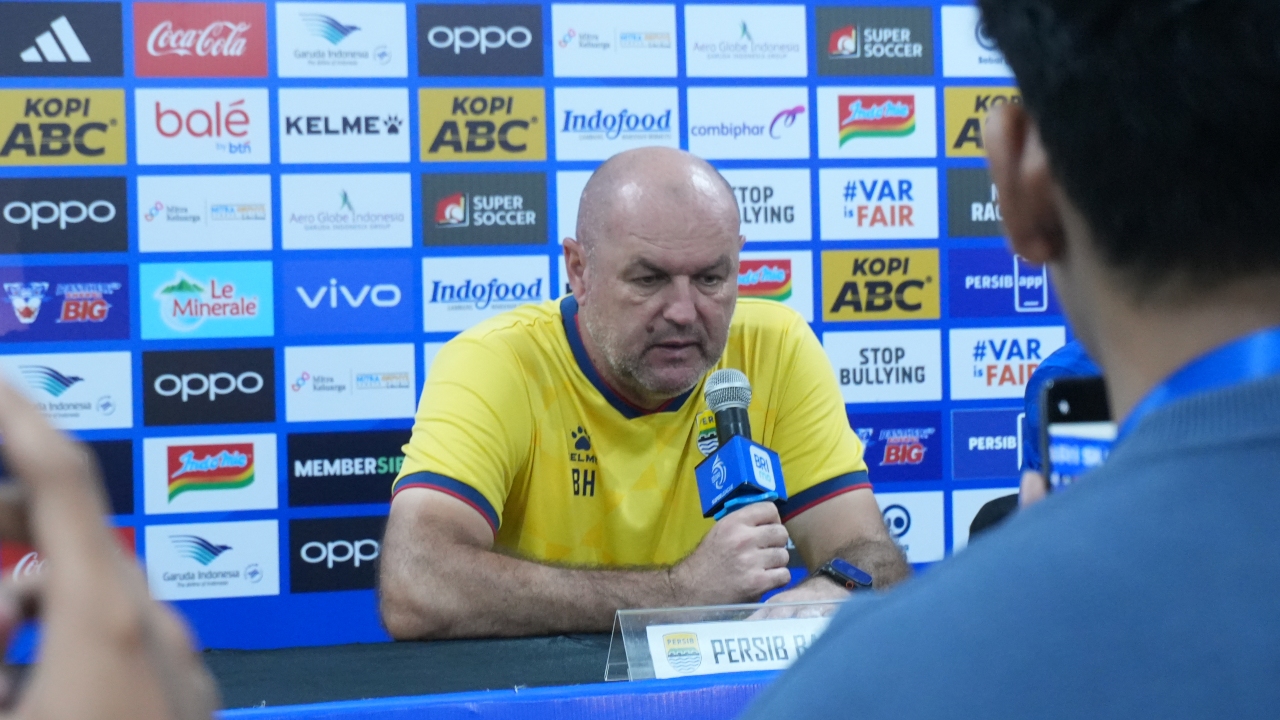 Persib Ditahan Imbang 2-2, Bojan Sorot Kesalahan dan Fokus